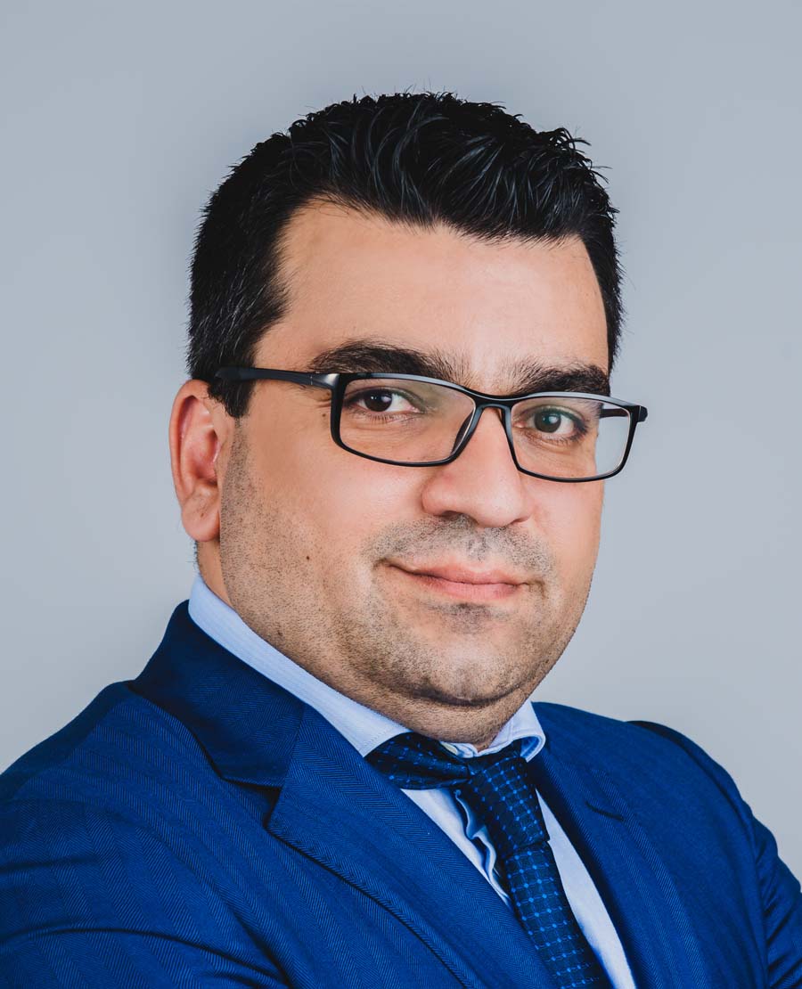 Dr. Ali Mohamad